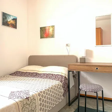 Sincic Διαμέρισμα Πούλα